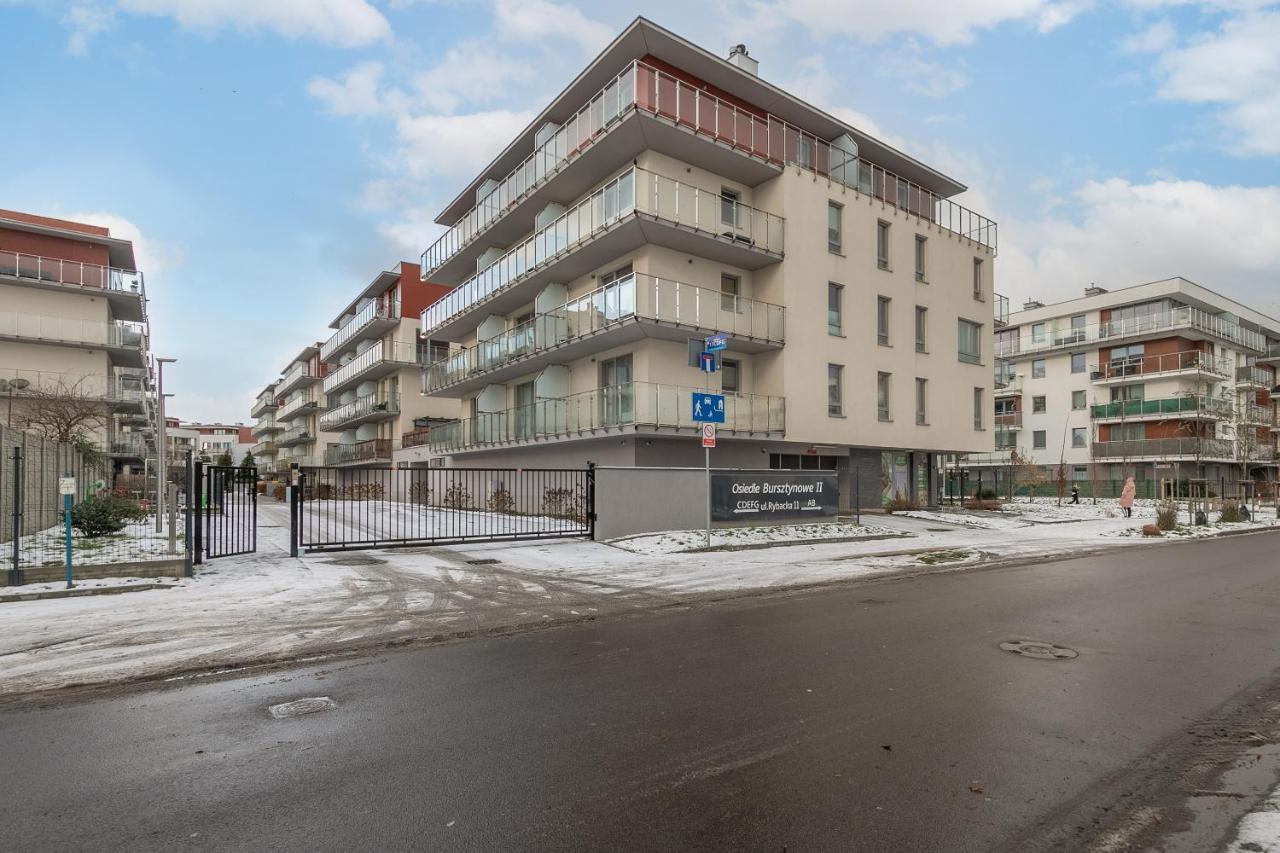 Apartamenty Osiedle Bursztynowe II By Noclegi Renters Kołobrzeg Exteriör bild